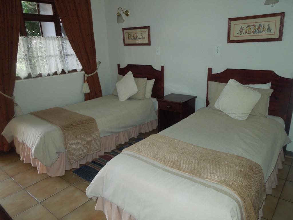 Lilac Lodge-Purple House Вінтертон Номер фото